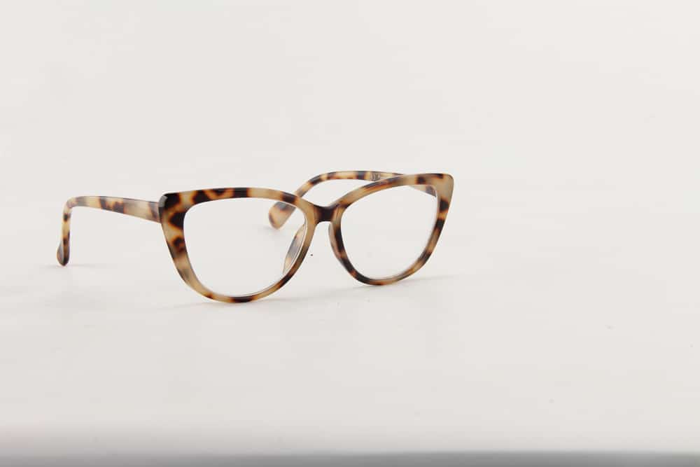 Fashion with Trendy Frames of eyeglasses